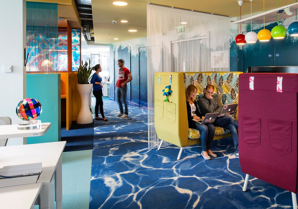 POLLY Pod Seating for 1 person or excellent collaborative spaces, up to 6 people 6 POLLY Pod Seating for 1 person or excellent collaborative spaces, up to 6 people - Image 6