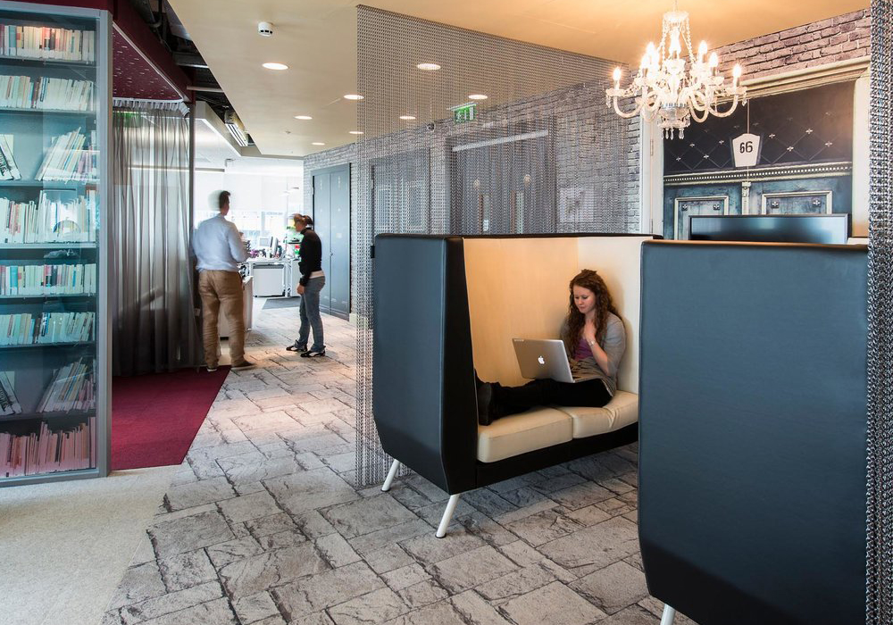 POLLY Pod Seating for 1 person or excellent collaborative spaces, up to 6 people 5 POLLY Pod Seating for 1 person or excellent collaborative spaces, up to 6 people - Image 5