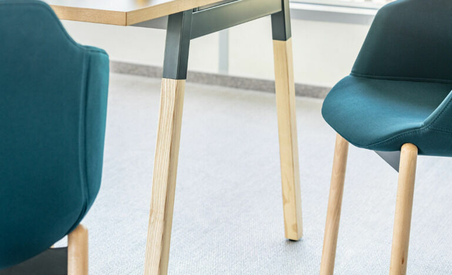 OGI W Meeting Tables, rectangular or oval tops with natural wood - ash legs 3 OGI W Meeting Tables, rectangular or oval tops with natural wood - ash legs - Image 3