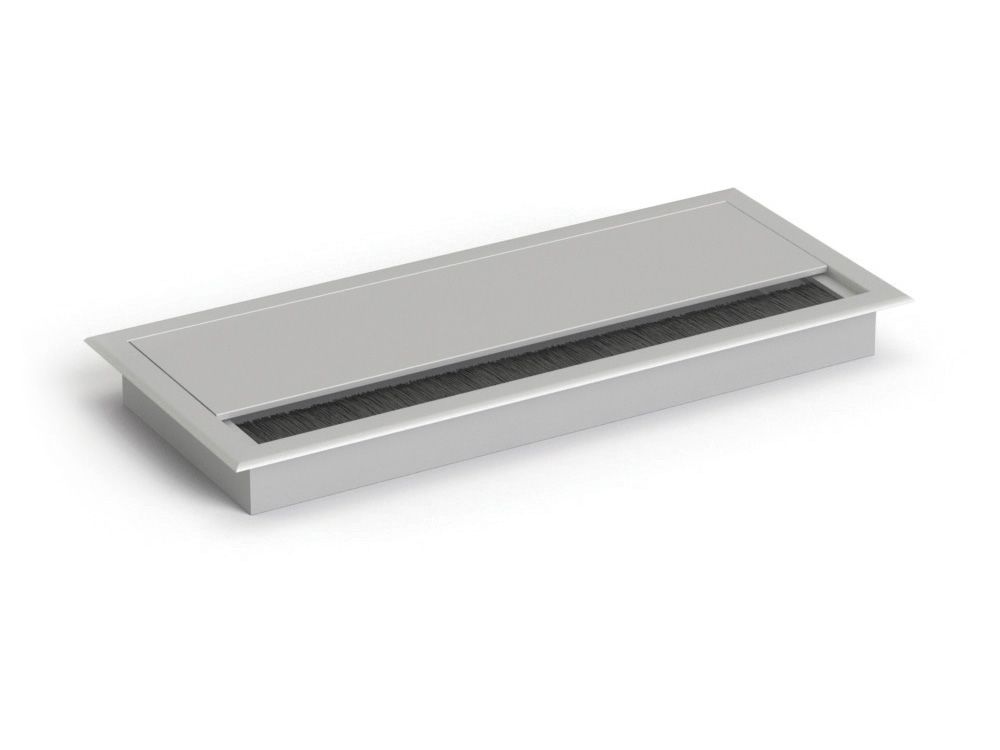 Cable Access Cover PM3 1 Cable Access Cover PM3
