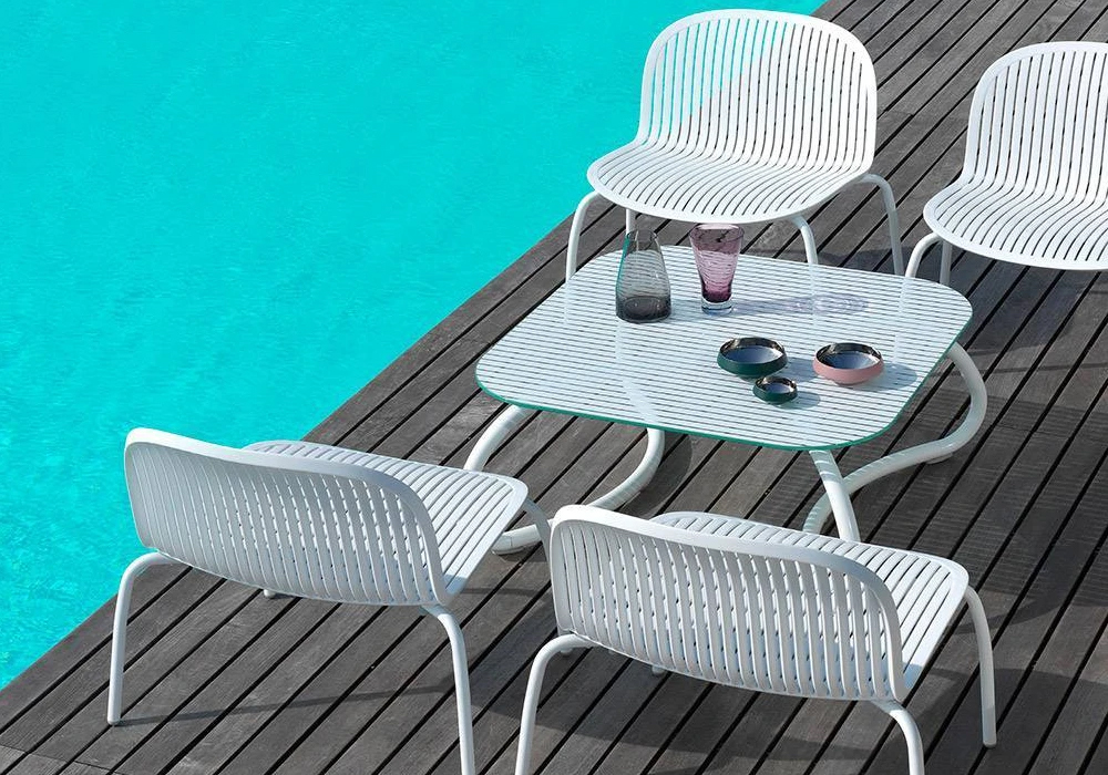 Loto Dinner table with tempered Float glass top & Aluminium legs. 6 Loto Dinner table with tempered Float glass top & Aluminium legs. - Image 6