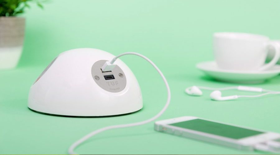 PLUTO Power & USB module fixed or free standing mounting with 360° socket access 1 PLUTO Power & USB module fixed or free standing mounting with 360° socket access