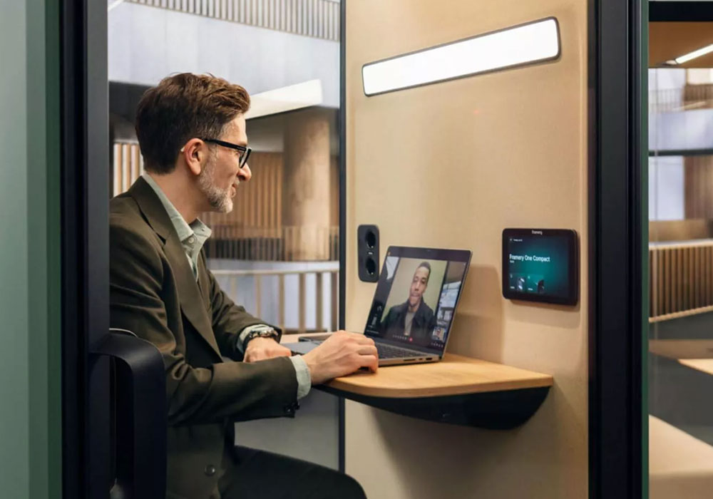 FRAMERY ONE COMPACT Soundproof Office Phone Booth 3 Framery One Compact Pod / Booth