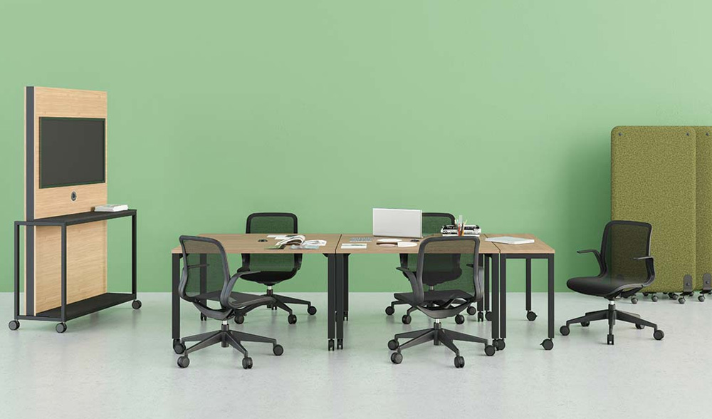 MARTIN Multimedia, Whiteboard and Storage Cupboard in One 1 EOL Martin Multimedia Office Solution