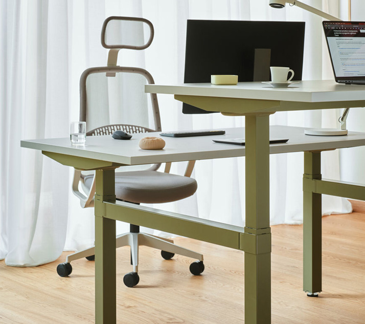 Astro - Ergonomic Chair that Redefines Ergonomics and Workplace Aesthetics 2 Astro Ergonomic Chair