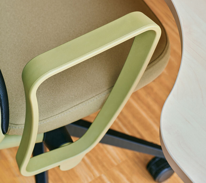 Astro - Ergonomic Chair that Redefines Ergonomics and Workplace Aesthetics 6 Astro Ergonomic Chair