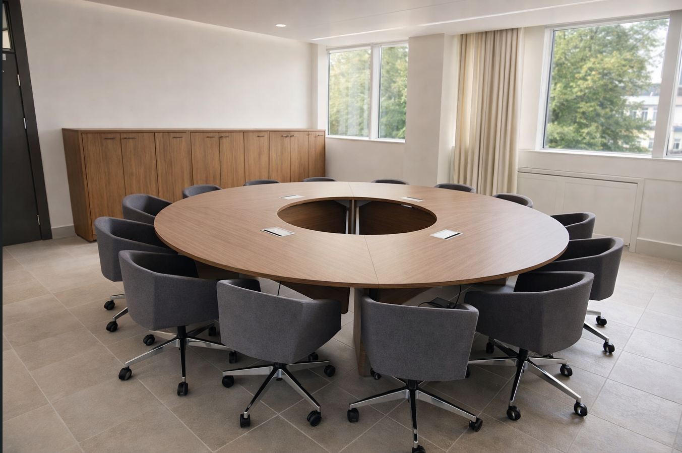 BESPOKE HIGH-END BOARDROOM TABLES - Variety of Shapes and Sizes. Made to any Specific Order. 1 Bespoke boardroom table, high quality Italian designed. X10 round meeting table