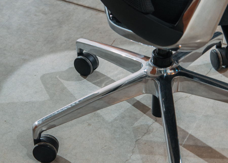 ALUMINUM - Executive Ergonomic Office Chair. Unique Design and Engineering Solutions. 2 Aluminum Executive Ergonomic Office Chair