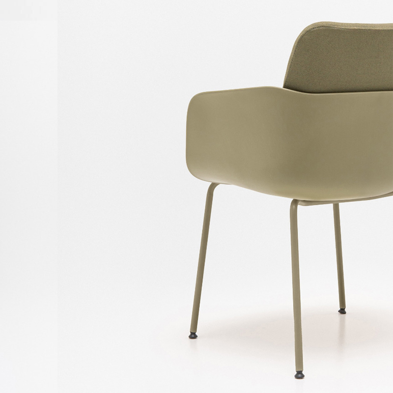 SENDA – Upholstered Meeting Chair with a Metal Legs 5 Senda-upholstered-chair-metal-legs