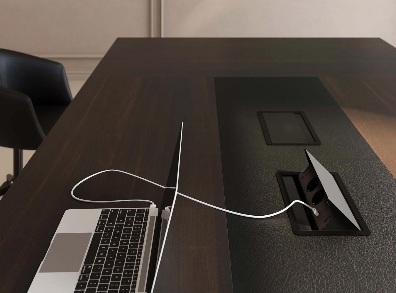ARTECO 7.8 - Boardroom Table. Elegant and with Generous Space. 3 Boeardroom Meeting Table. Arteco.